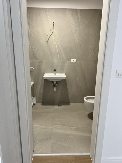 Apartament cu 2 camere în Est