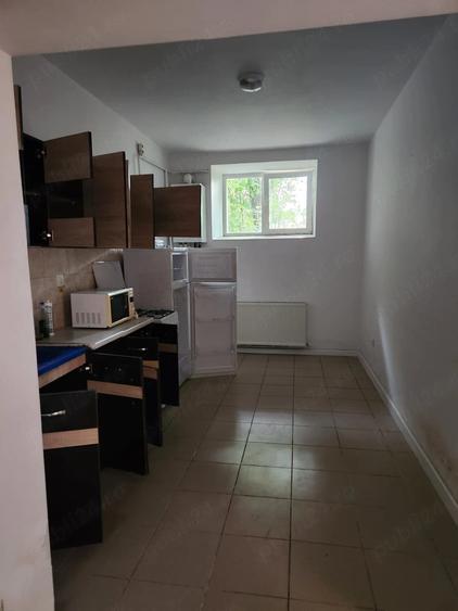 Casă cu 4 camere cu Teren 300 Mp în Ultracentral