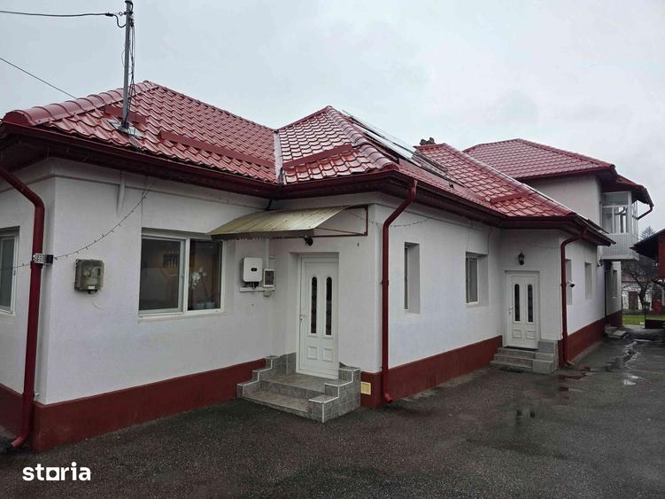 Casă cu 4 camere cu Teren 560 Mp în 1 Mai