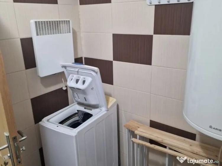 Garsonieră în Cornișa