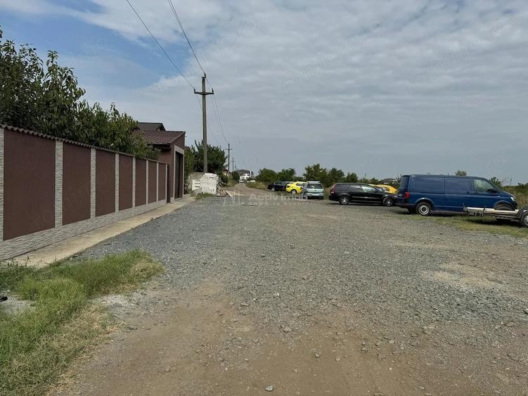 Teren de 100000 mp, în Central