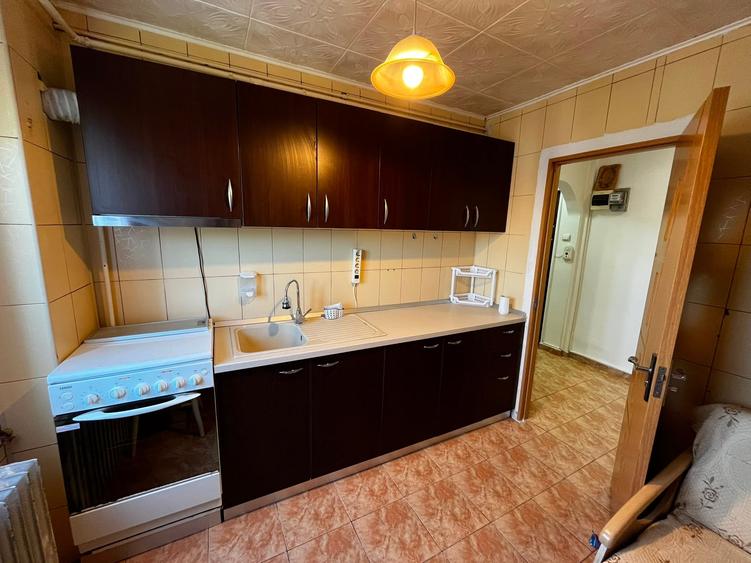 Apartament 3 camere - Militari - Complex Apusului- 10 Minute Metrou Pacii - 15