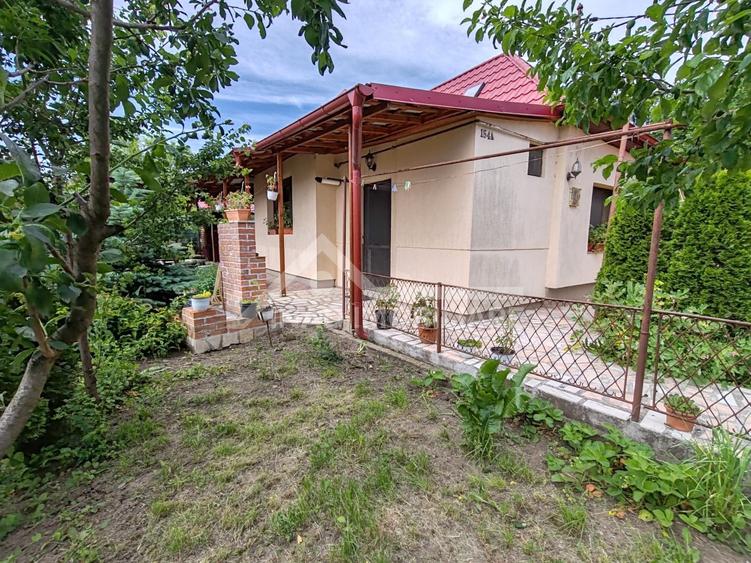 Casă individuală cu 3 camere cu Canalizare în Câmpia Turzii