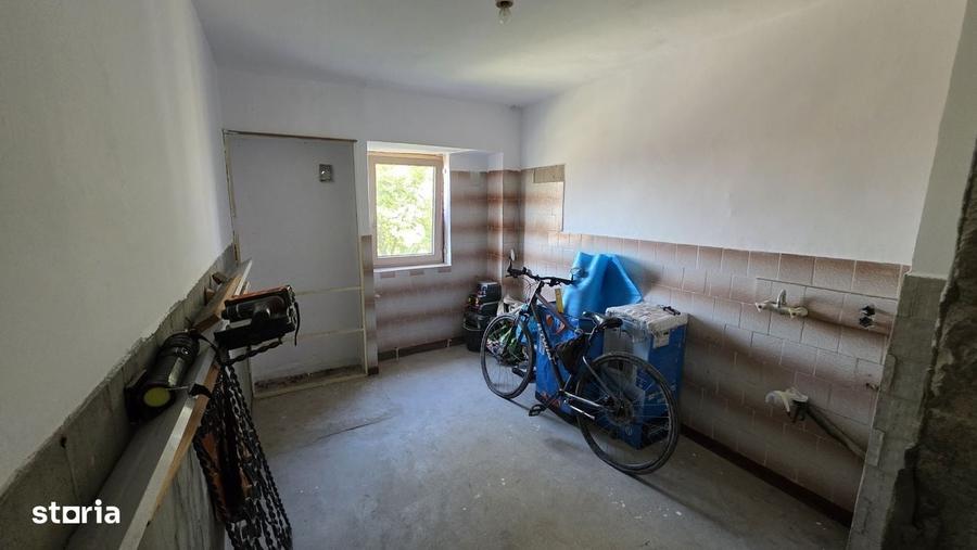 Vand ap cu 2 camere str. Bucuresti - 7