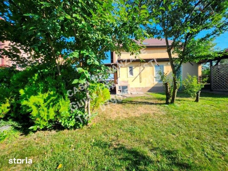 Casă cu 5 camere cu Teren 560 Mp în Tărtășești