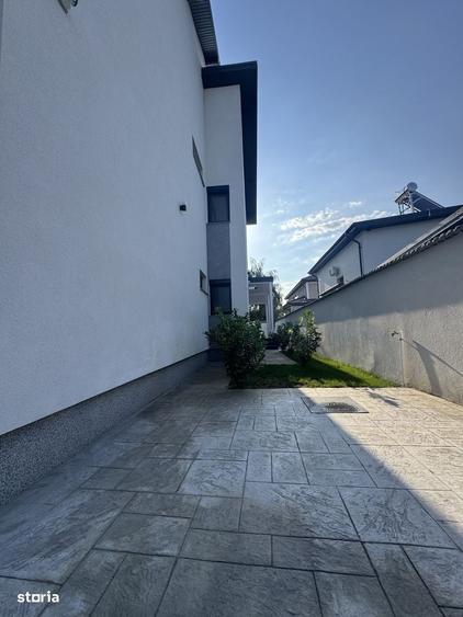 Casă cu 4 camere cu Teren 480 Mp în Mogoșoaia