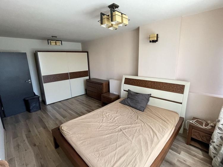 Apartament cu 2 camere decomandat în Exterior Vest