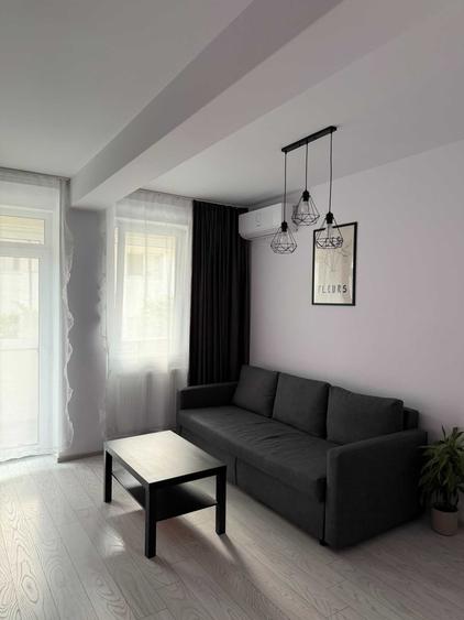 Apartament cu 2 camere semidecomandat în Exterior Vest