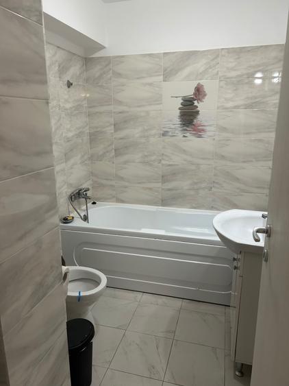 Garsonieră decomandată în Runcu
