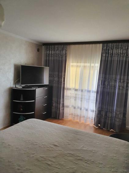 Inchiriez apartament cu doua camere - 8