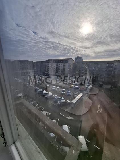 Apartament cu 3 camere decomandat, mobilat în Aradului