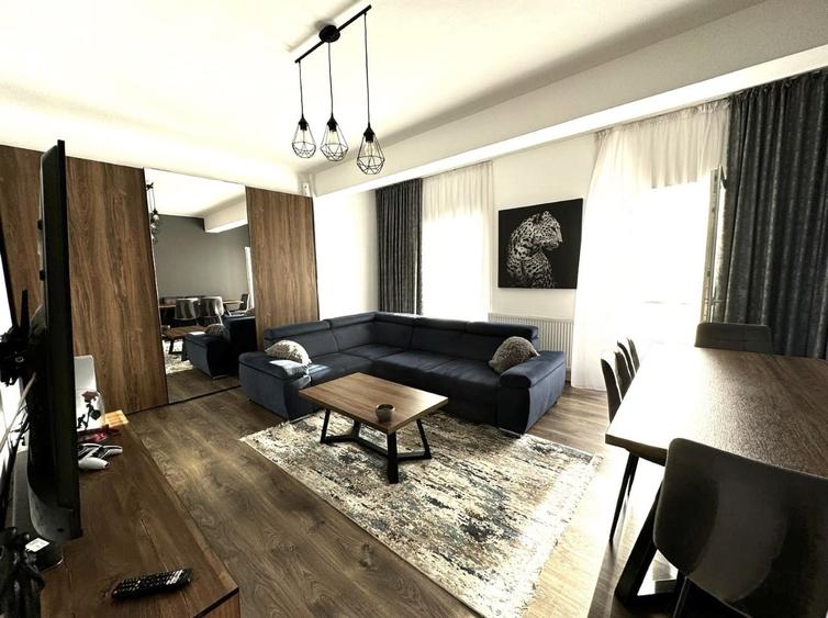 Apartament cu 2 camere semidecomandat în Florești