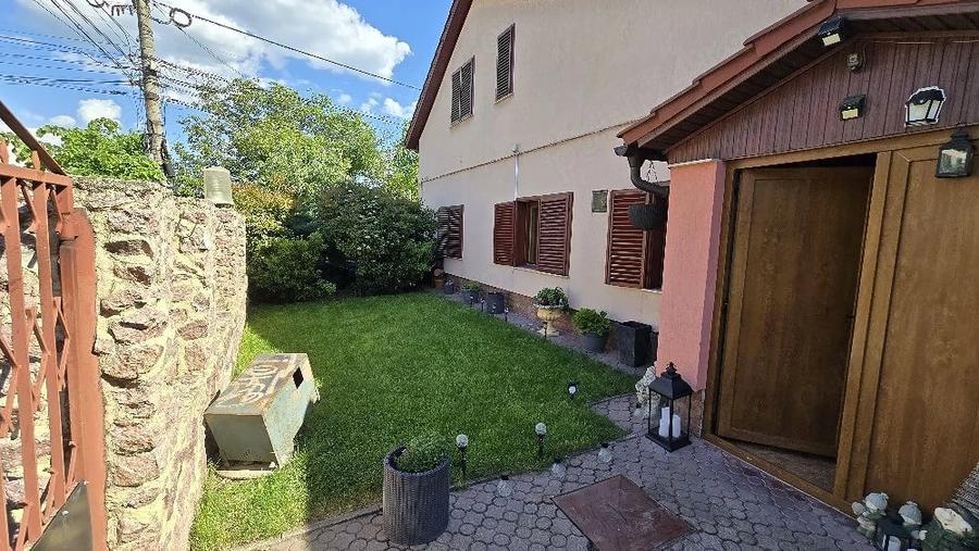 Casă cu Teren 207 Mp în Lipovei