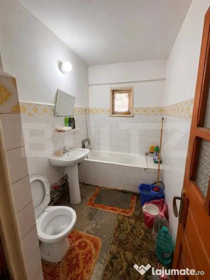 Apartament cu 3 camere, decomandat, Burdujeni - 1