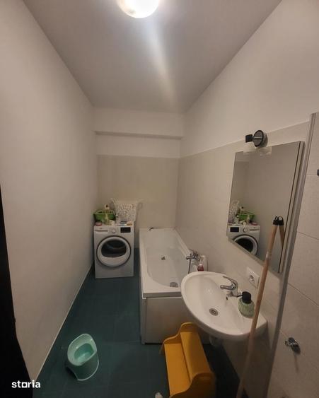 Apartament cu 2 camere decomandat în Milcov