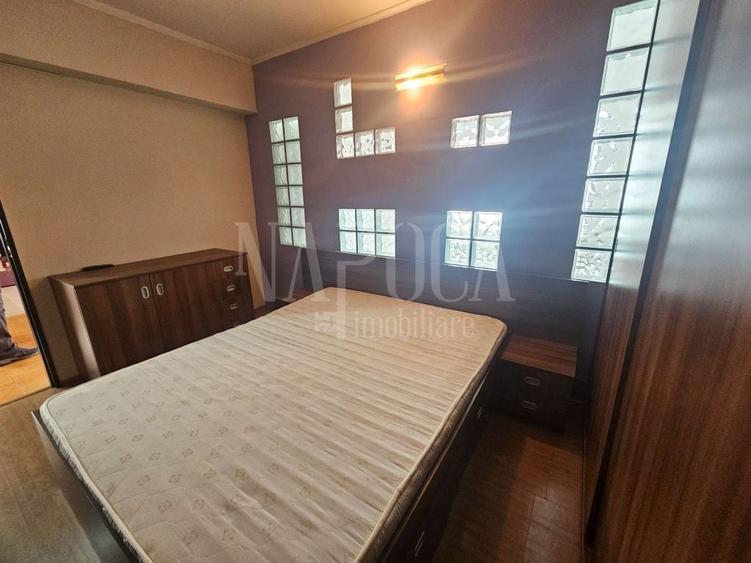 Apartament cu 3 camere decomandat în Florești