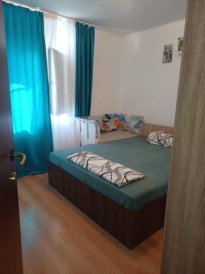 Apartament cu 2 camere decomandat în Sărari