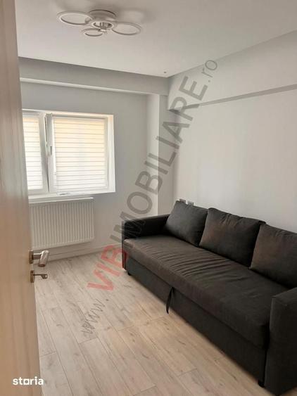 Apartament cu 3 camere decomandat în Decebal