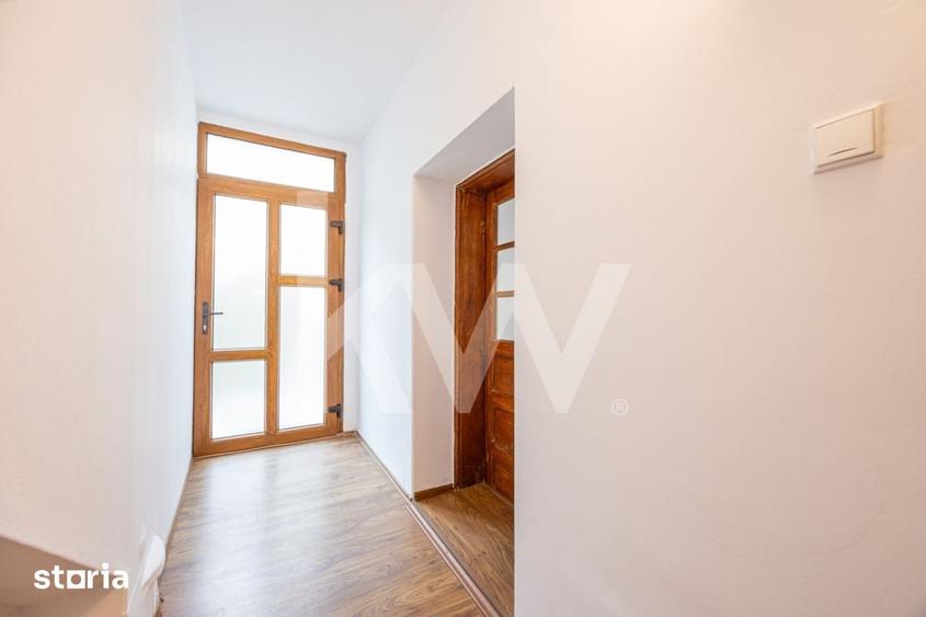 Apartament cu 3 camere decomandat în Schei
