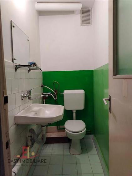 Apartament cu 3 camere decomandat în Tudor