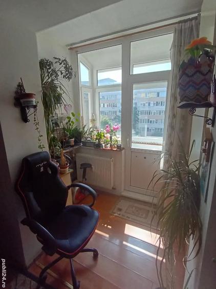 Apartament cu 2 camere decomandat în Gara de Nord