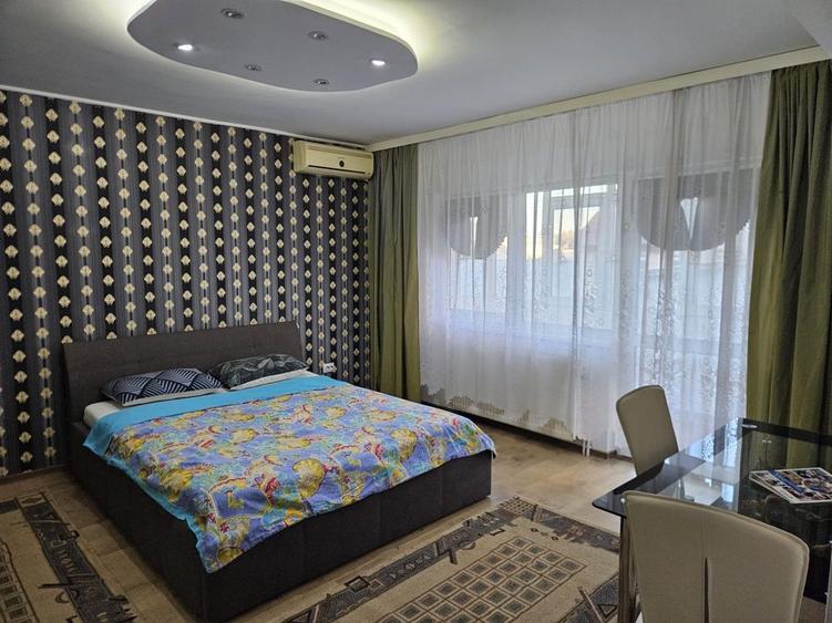 Garsonieră decomandată în Dorobanți
