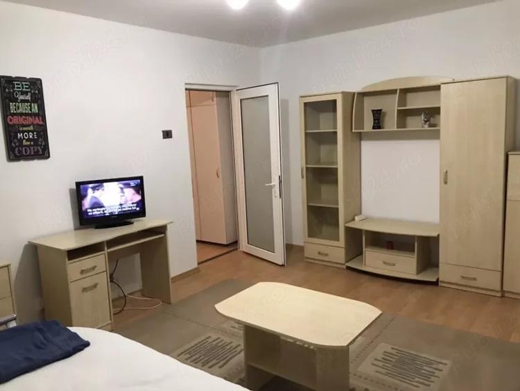 Garsonieră decomandată în Micălaca