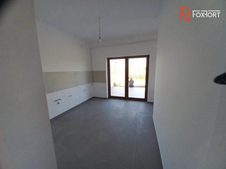 Duplex cu 4 camere, teren individual de 259 mp si terasa de 20 mp, in Plopi - 3