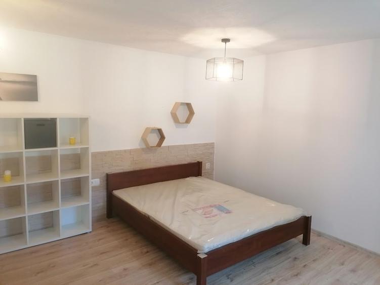 Apartament 38mp, mobilat si utilat complet, Centru/ Cipariu - 1