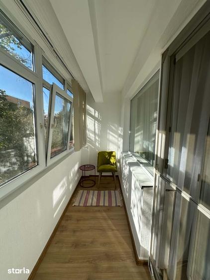 Apartament cu 3 camere decomandat în Micro 15