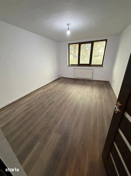 De vanzare apartament cu 2 camere ?i 2 debarale, zona Ultracentrala - 3