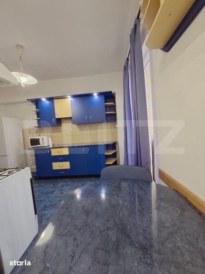 Apartament cu 3 camere decomandat în Astra