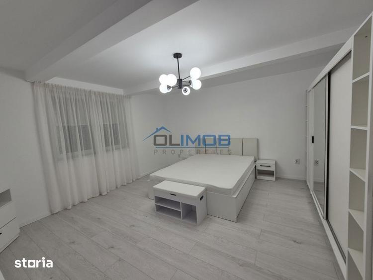 Apartament cu 3 camere decomandat, mobilat în Central