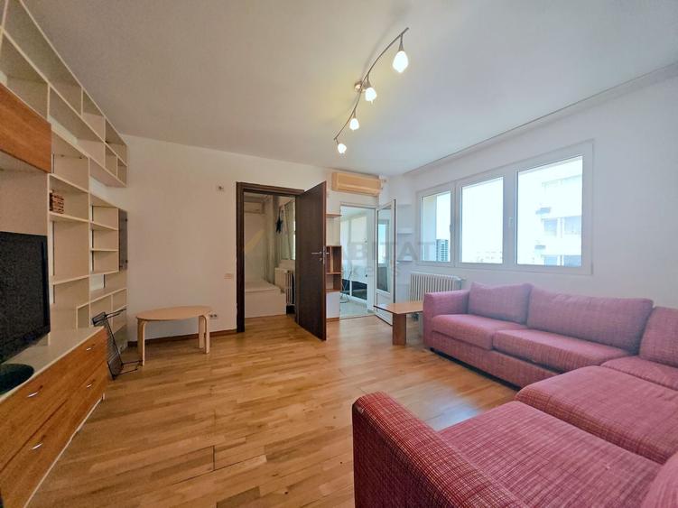 Apartament cu 3 camere semidecomandat, mobilat în Nicolae Grigorescu