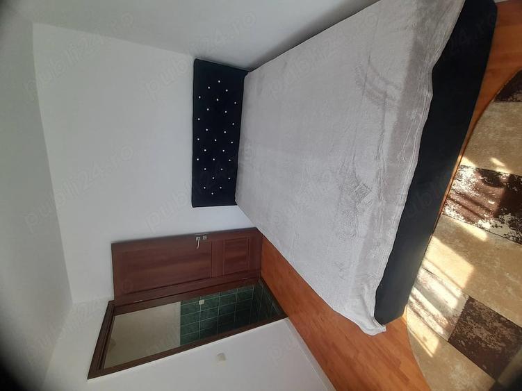 Apartament cu 2 camere decomandat în Micro 5