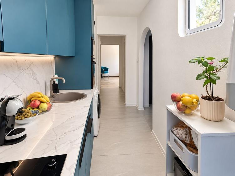 Apartament cu 3 camere decomandat, mobilat în Aurel Vlaicu