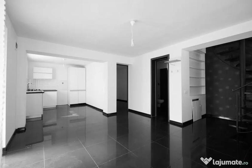 Casă cu 4 camere cu Teren 169 Mp în Central