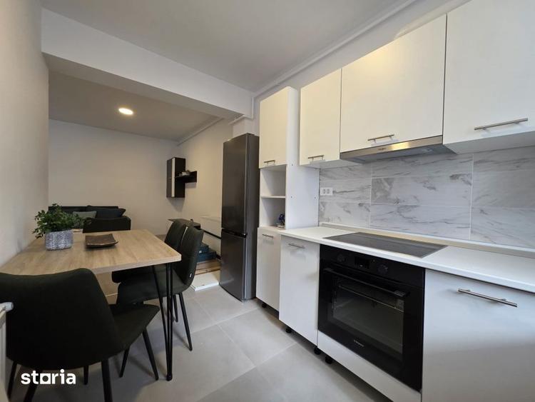 Apartament cu 3 camere în Triaj