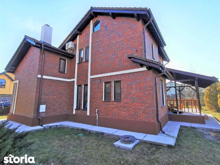 Casă cu 5 camere cu Teren 500 Mp în Corbeanca