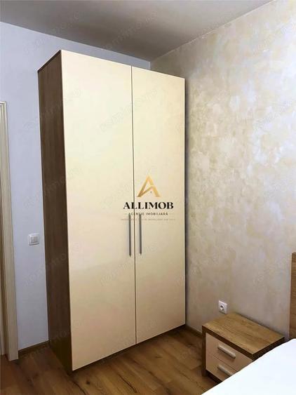 Apartament cu 3 camere în 9 Mai