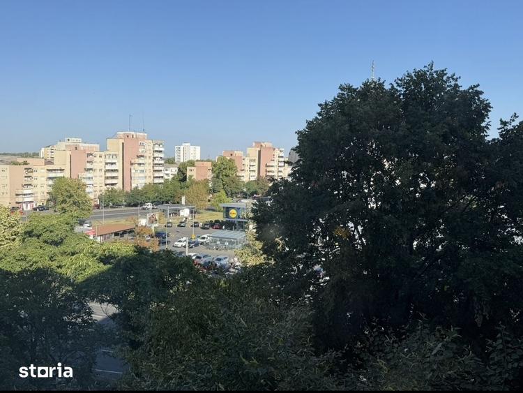 Apartament cu 2 camere în Micro 14