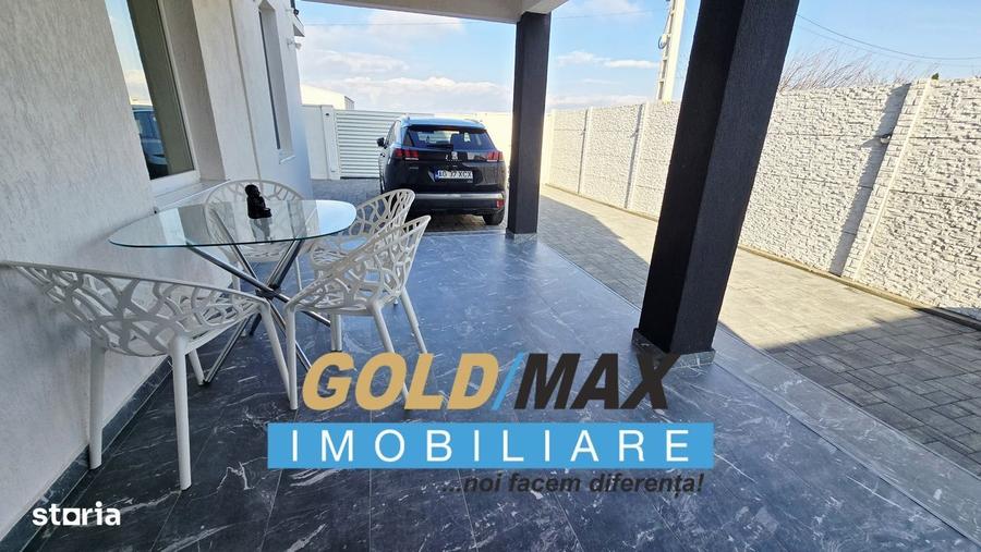 Casă cu 4 camere cu Teren 300 Mp în Bradu