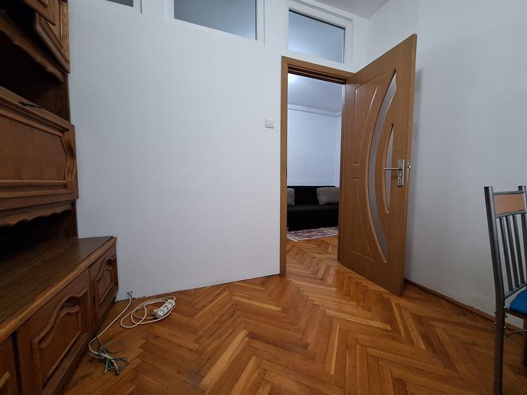 Apartament cu 2 camere nedecomandat, mobilat în Complex Studențesc