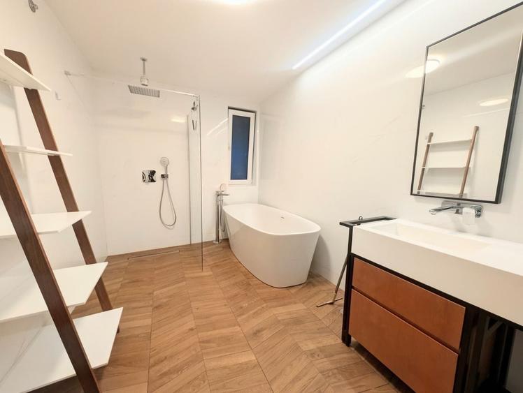 Apartament cu 3 camere, mobilat în Herăstrău