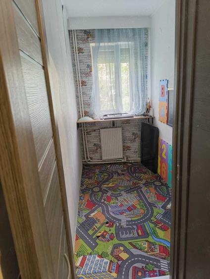 Apartament cu 2 camere nedecomandat în Nufărul