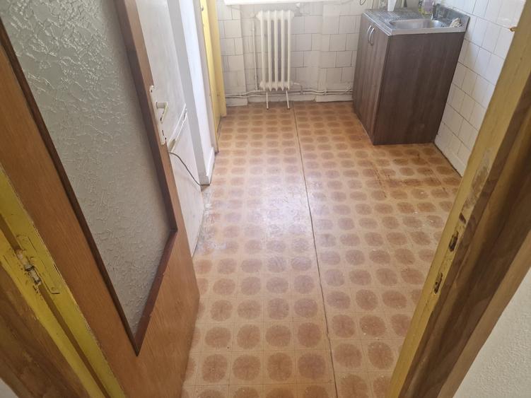 Apartament cu 2 camere decomandat în Mărăței