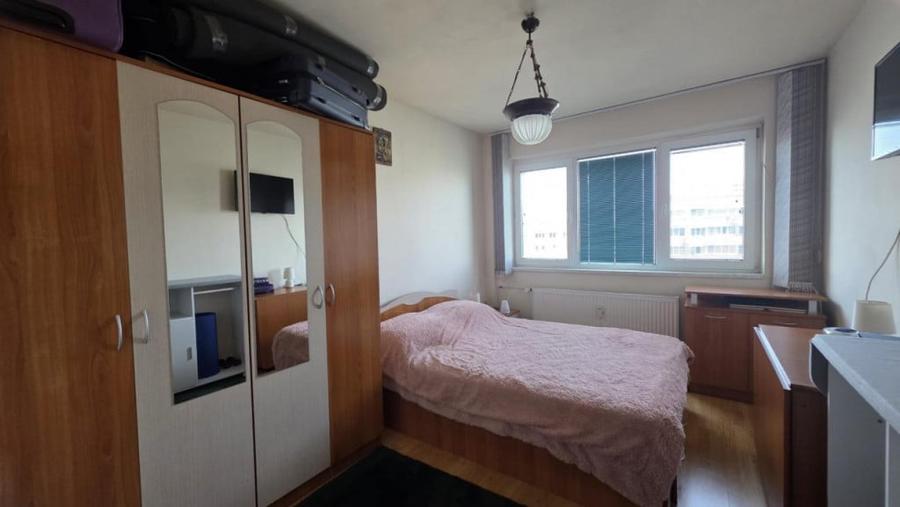 Apartament cu 2 camere decomandat în Liviu Rebreanu