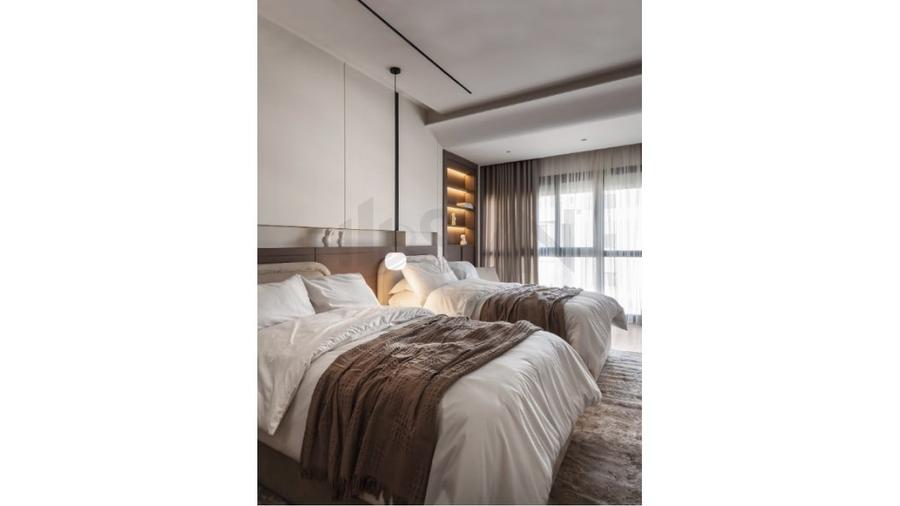 Penthouse cu 5 camere decomandat în Herăstrău