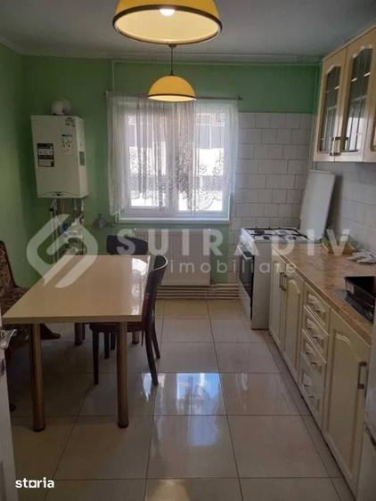 Apartament cu 3 camere în Mărăști