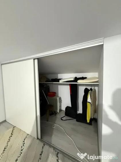 Garsonieră decomandată în Dobroești